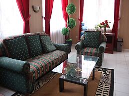 Villa Kota Bunga Aster