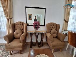 Villa Kota Bunga Allamanda