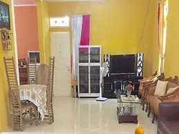 Villa Kota Bunga Camelia