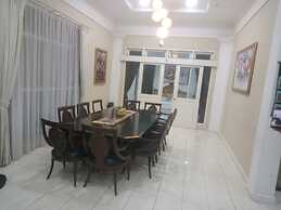 Villa Kota Bunga Camelia