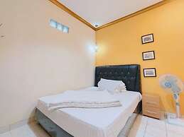 Villa Kota Bunga Camelia