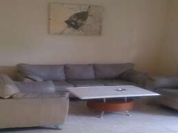 Villa Kota Bunga Vinca