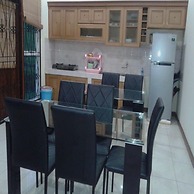 Villa Kota Bunga Dandelion