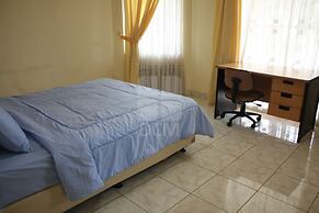 Villa Kota Bunga Dandelion