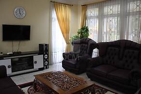 Villa Kota Bunga Dandelion