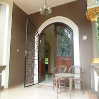 Villa Kota Bunga Dandelion