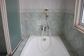 Villa Kota Bunga Dandelion