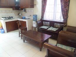 Villa Kota Bunga Mawar