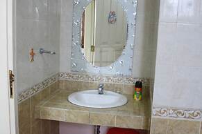 Villa Kota Bunga Peony