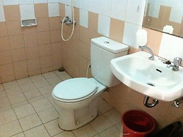 Villa Kota Bunga Dahlia