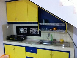 Villa Kota Bunga Dahlia