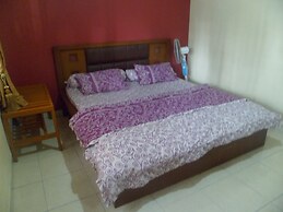 Villa Kota Bunga Violet