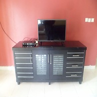 Villa Kota Bunga Violet