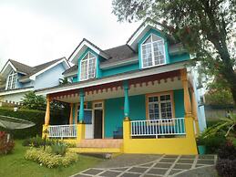 Villa Kota Bunga Violet