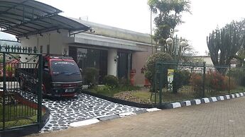 Villa Kota Bunga Happy AA2-11