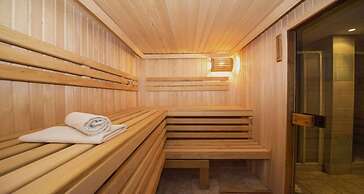 Best Western Plus Hotel Escapade Senlis