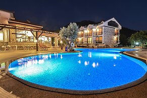 Seyir Village Hotel