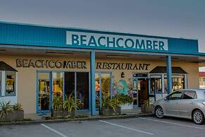 Beachcomber Lodge & Backpacker