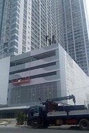 Studio with Ocean View at The Breeze Residences