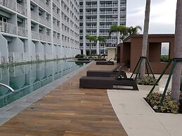 Studio with Ocean View at The Breeze Residences