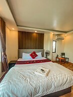 Le Pont Bungalow Hostel