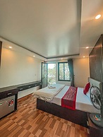 Le Pont Bungalow Hostel