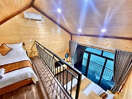 Le Pont Bungalow Hostel