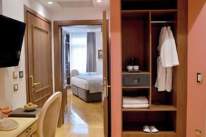 Acropolian Spirit Boutique Hotel