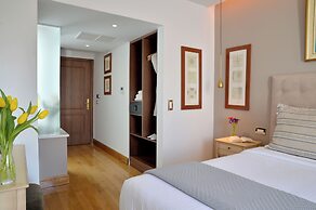 Acropolian Spirit Boutique Hotel