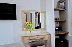 Acropolian Spirit Boutique Hotel