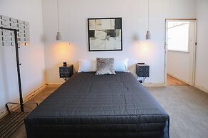 Indulge Apartments -The Urban Collection