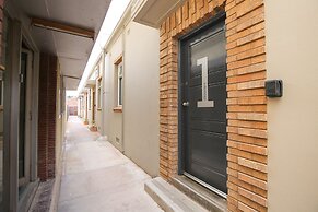 Indulge Apartments -The Urban Collection