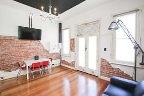 Indulge Apartments -The Urban Collection