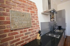 Indulge Apartments -The Urban Collection