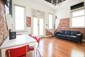 Indulge Apartments -The Urban Collection