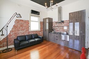 Indulge Apartments -The Urban Collection