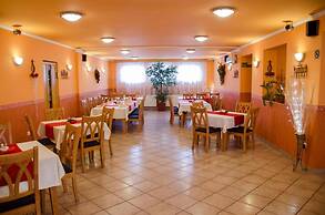 Arany Patkó Pension