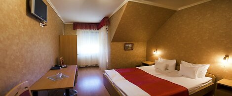 Arany Patkó Pension
