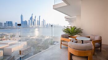 Maison Privee - Luxury Sea View Apt in FIVE Resort on The Palm