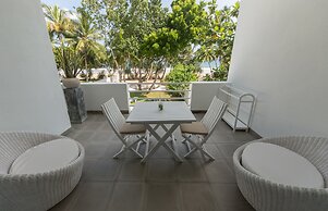 Taru Villas Tangalle Social - Tangalle