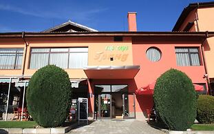 Hotel Grand