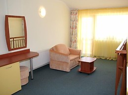 Hotel Grand