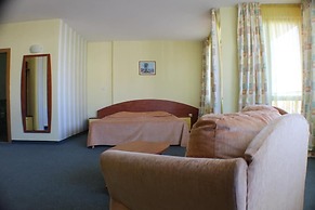 Hotel Grand