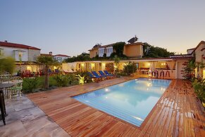 Alakapi Hotel & Villas