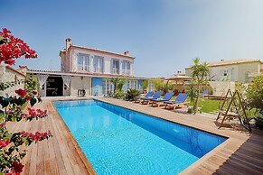 Alakapi Hotel & Villas