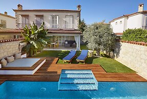 Alakapi Hotel & Villas