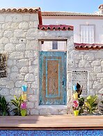 Alakapi Hotel & Villas