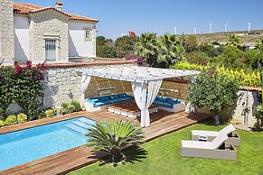 Alakapi Hotel & Villas