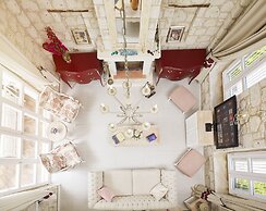 Alakapi Hotel & Villas