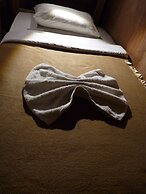 Hardwood Lodge - Hostel